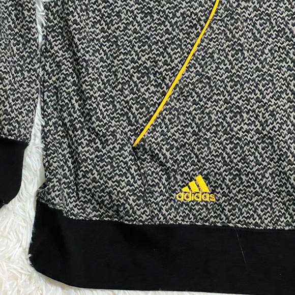 Los Angeles Lakers Adidas Hoodie - Picture 5 of 12